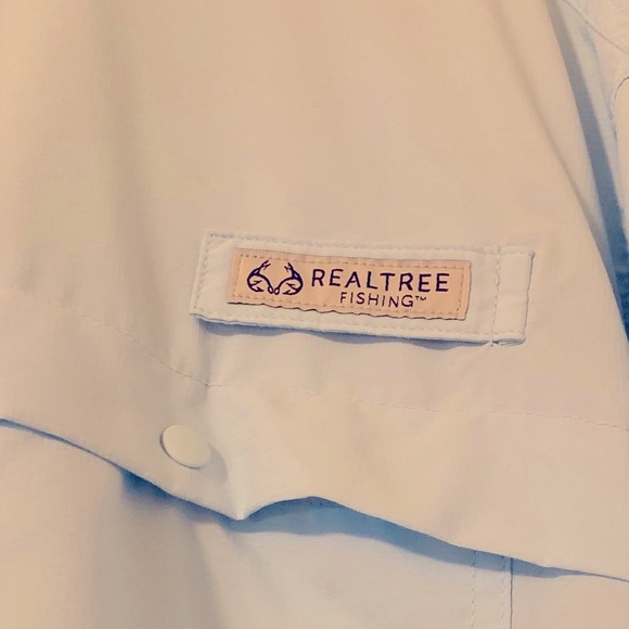 RealTree Light Blue Fishing Men Shirt, 2XL - Picture 4 of 11